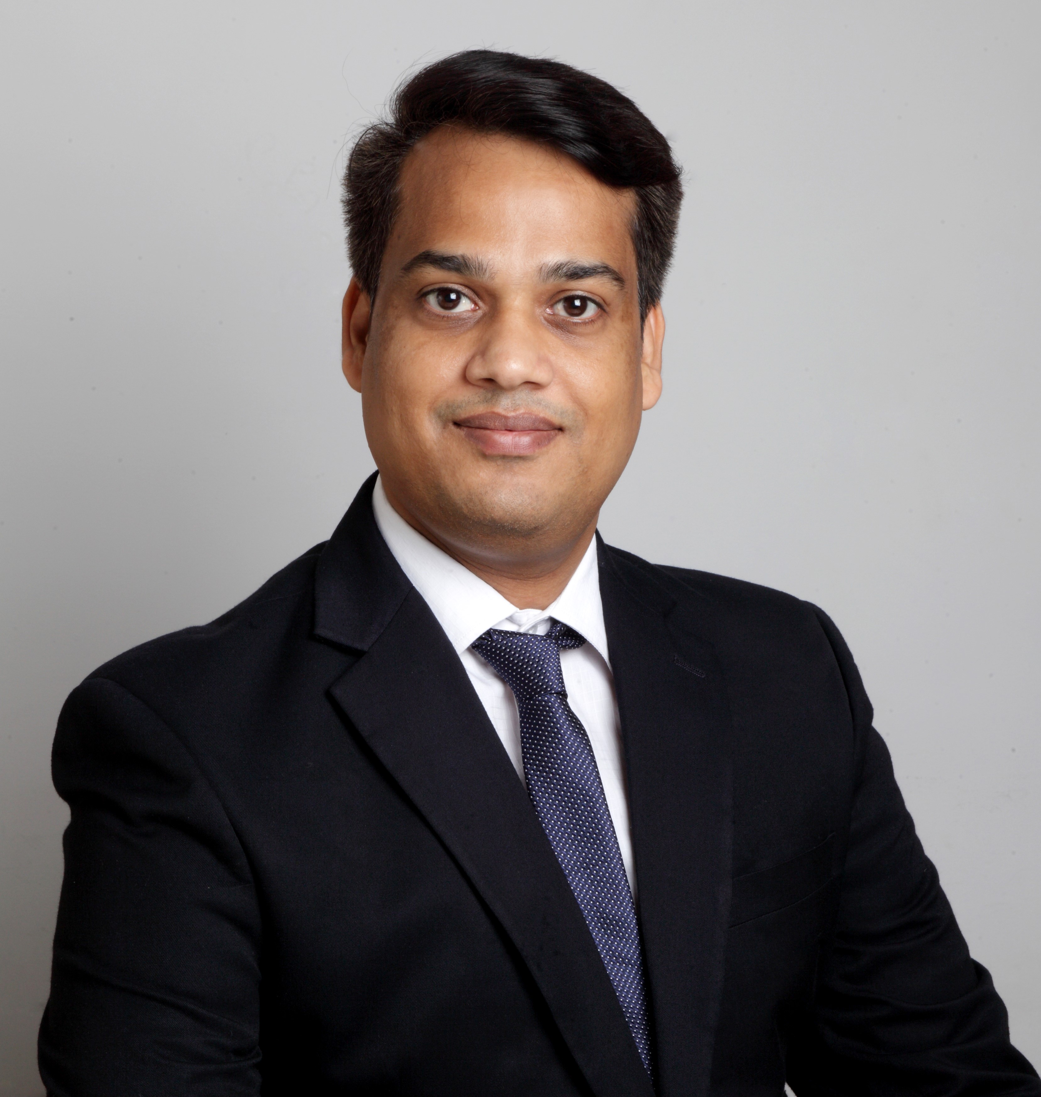 Key Management Personnel: Photograph of Shri Harish Gupta, Chief Officer - IT.